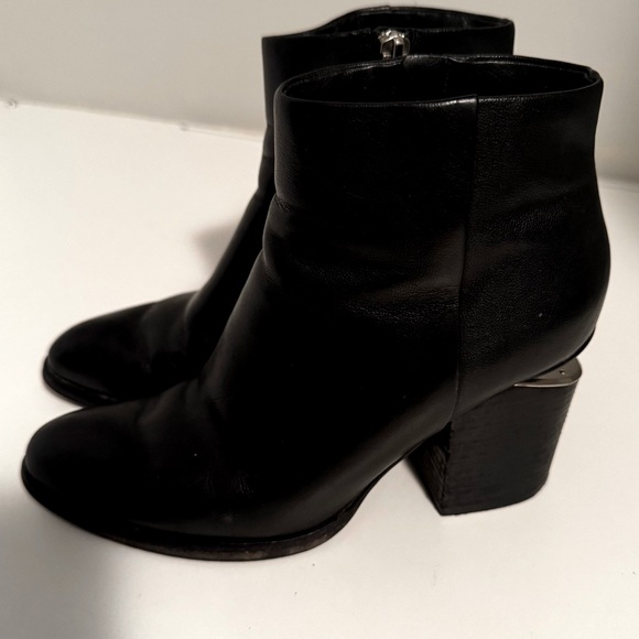 Alexander Wang Black Leather Gabi Ankle Length Boots Size 36 - Picture 2 of 4
